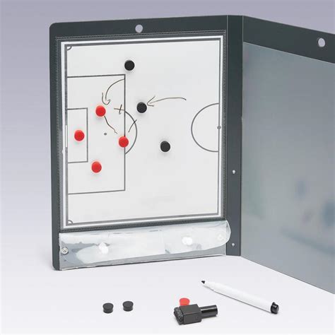 Coachbord voetbal (inclusief stift en magneetjes) .